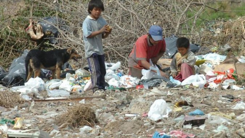Más de 275 mil personas son pobres en Salta