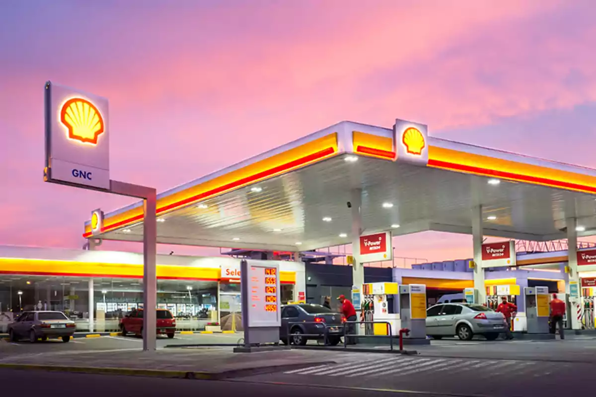 Fuerte dispersión de precios de combustibles en Salta: cargar el tanque puede costar hasta $10.000 más