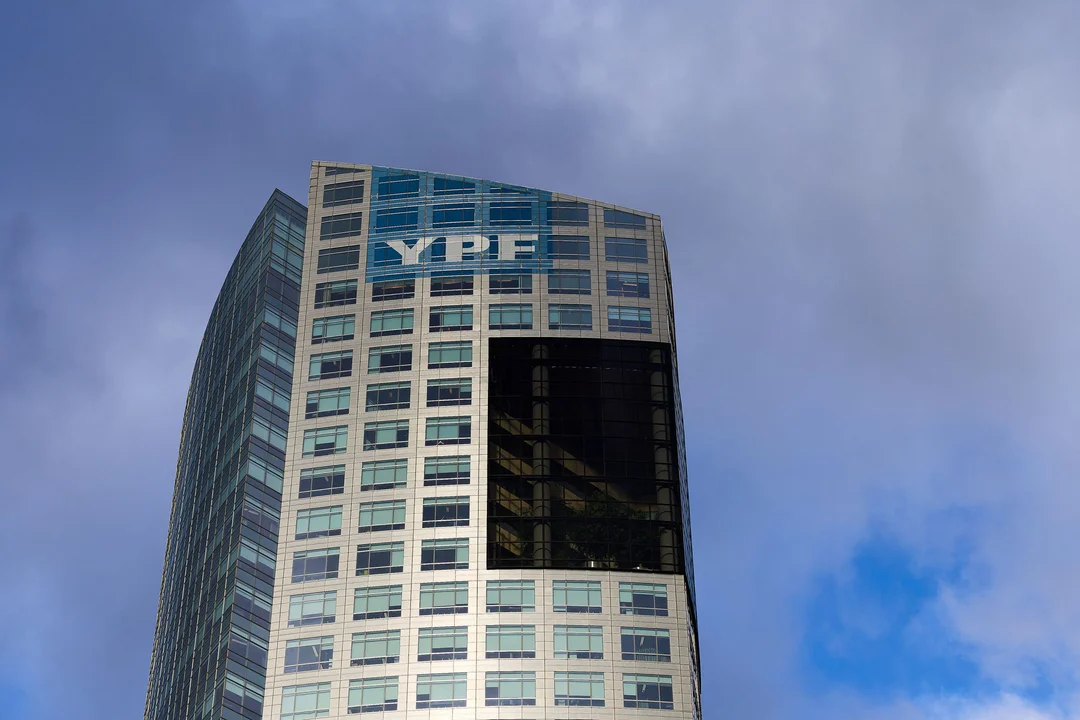 Fallo por YPF: los demandantes no quieren las acciones y EE.UU. apoya a Argentina
