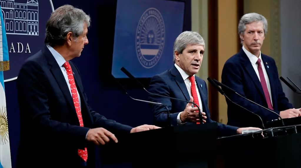El cepo para empresas seguirá al menos hasta 2026: el Gobierno prioriza reservas y equilibrio fiscal