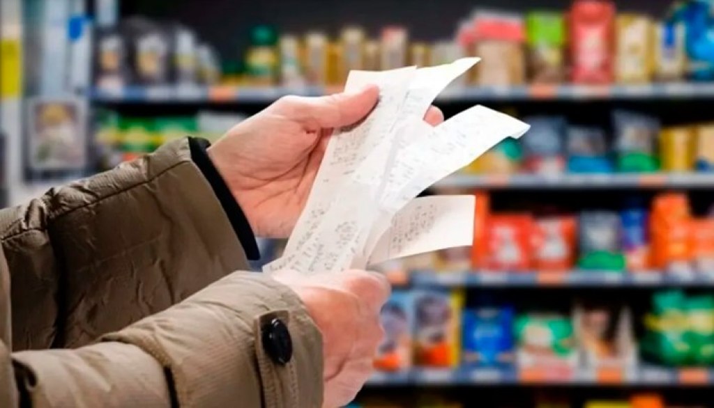 Ser pobre en Argentina: una familia tipo necesitó $1.128.398