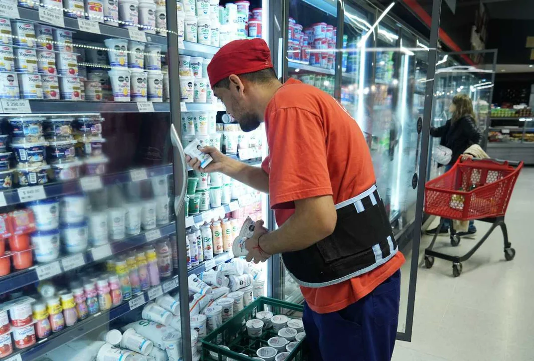 Dólar en alza y precios por las nubes: las empresas aplican subas de hasta 9%