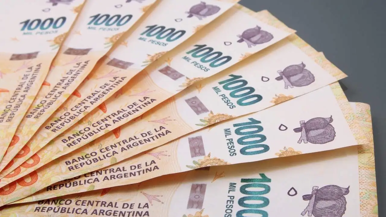 Ser de clase media en Argentina: el sueldo que marca la diferencia en septiembre 2025
