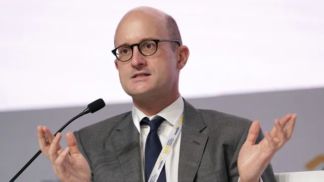 Un exFMI instó a Javier Milei a liberar el tipo de cambio y advirtió: «Argentina está condenada a repetir el mismo error»