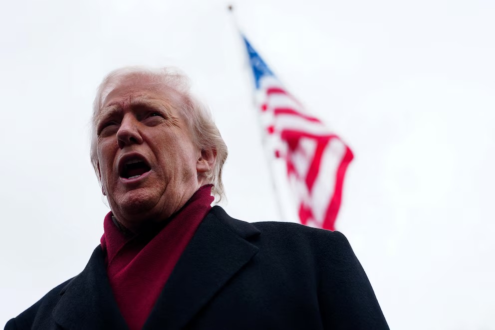 Trump espera “con ansias” el fallo de la Corte Suprema sobre los aranceles y afirmó que los pagos futuros “superarán niveles históricos”
