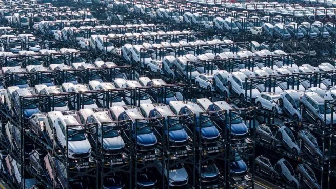Caída récord en las ganancias industriales de China: las utilidades se desploman un 13,1% en noviembre