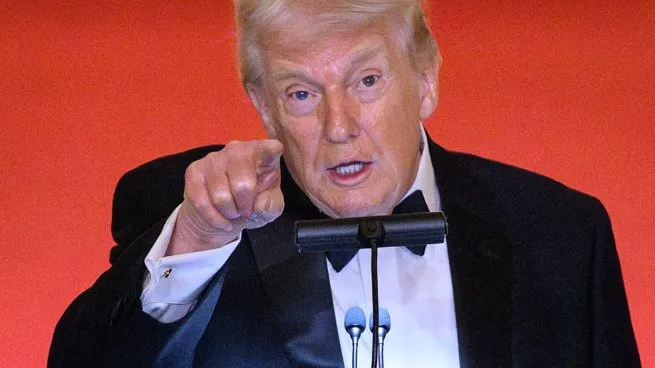 Donald Trump admitió que quiere «apoderarse del petróleo de Irán» y no descartó tomar una isla clave del Golfo Pérsico