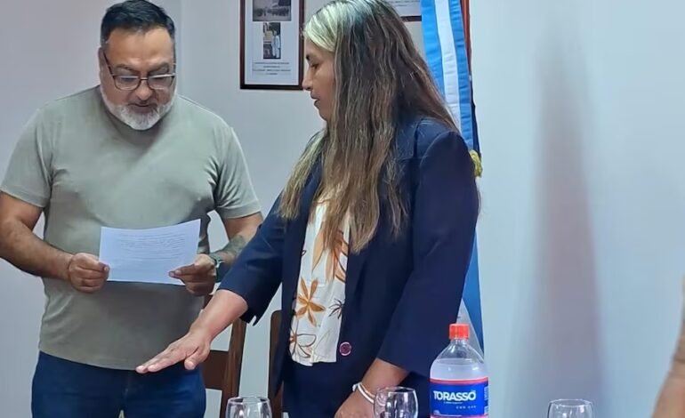 Conflicto de poderes en Vaqueros