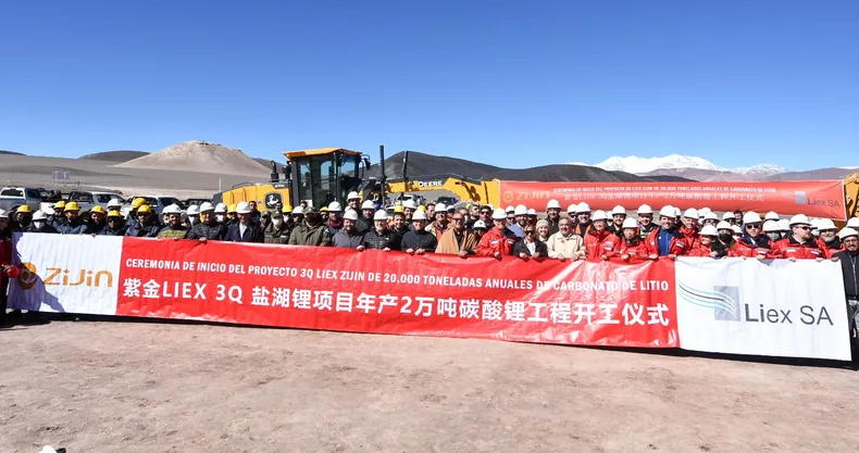 China acelera su avance en la minería de América Latina: 48 activos y foco en litio