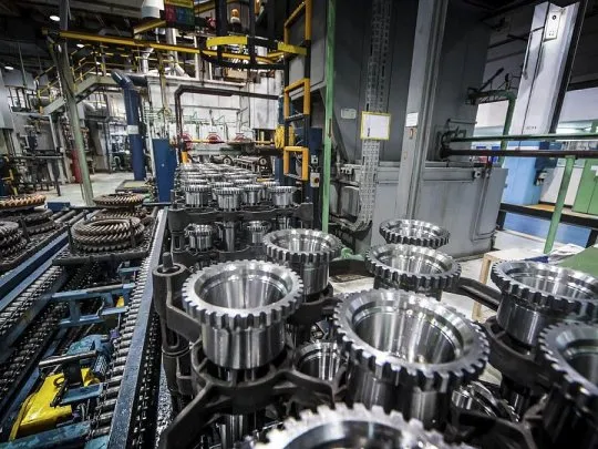 La industria repuntó en marzo y cortó racha de ocho meses de caídas interanuales, según Orlando Ferreres