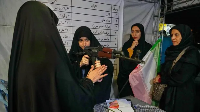 Irán llama a la población a tomar las armas contra EEUU y crece la tensión por una nueva escalada en Medio Oriente