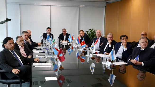 Gobernadores retoman cumbres con agenda de demandas a la Nación
